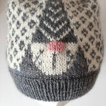 Five gnomes hat