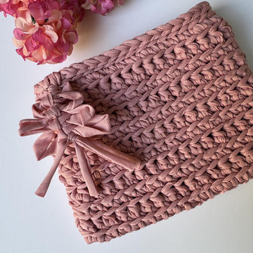 Mini clutch bag