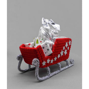 Crochet sleigh to fill - easy and versatile