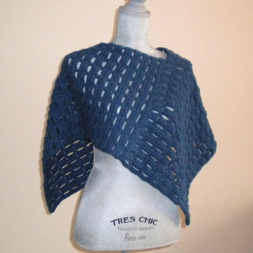 Carefree Capelet