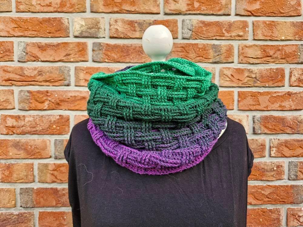 Loop Scarf "Diogeneia"