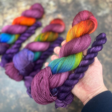 Quality Street Shawlette