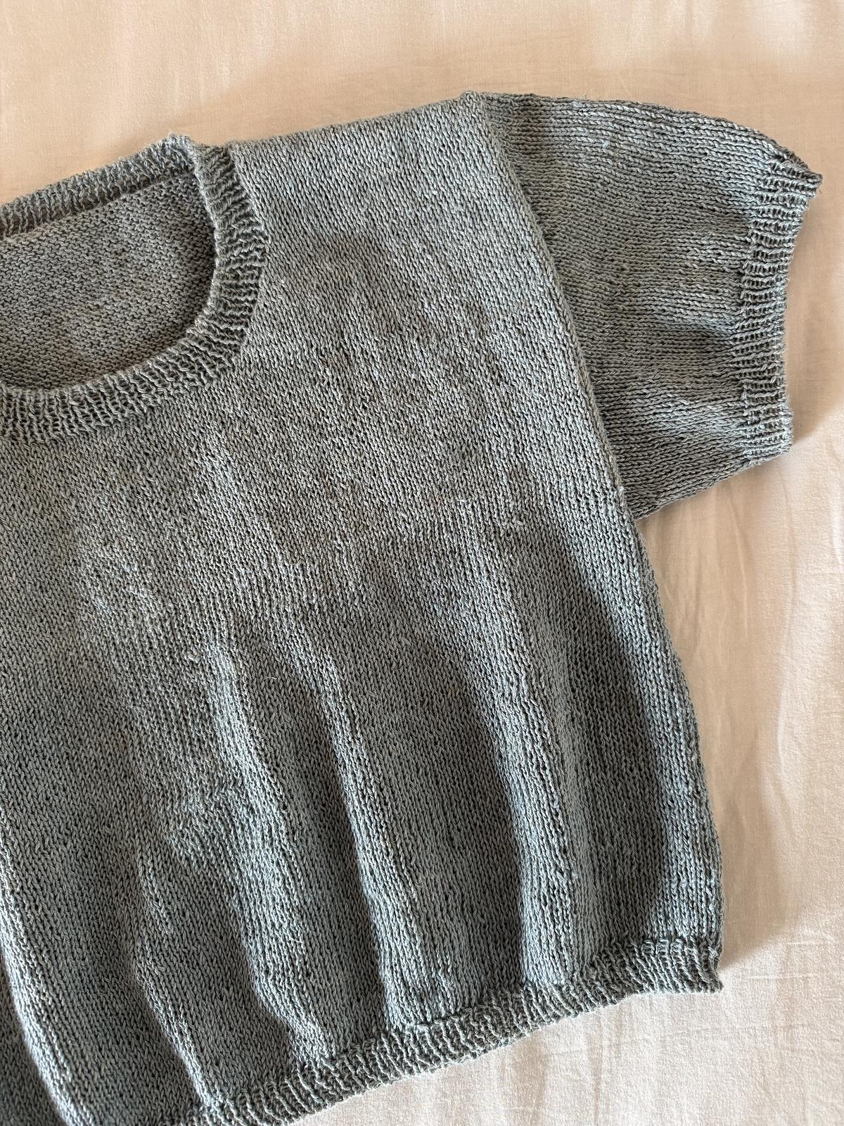WAVES Tee