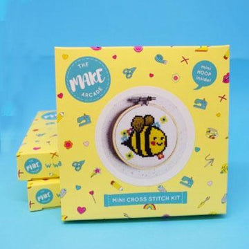 The Make Arcade Mini Cross Stitch - Bella Bee - 3in
