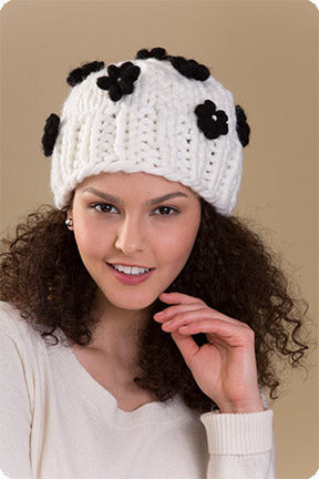 Flower Power Hat in Tahki Yarns Poppy