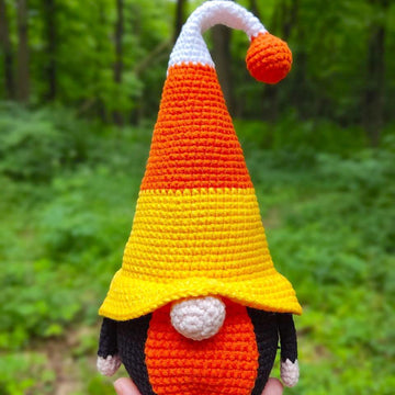 Gnome candy corn