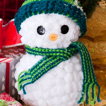 Sparky the Snowman in Red Heart Super Saver Economy Solids - LW2652