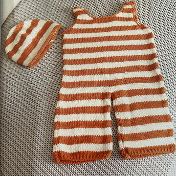 Striped baby romper and hat