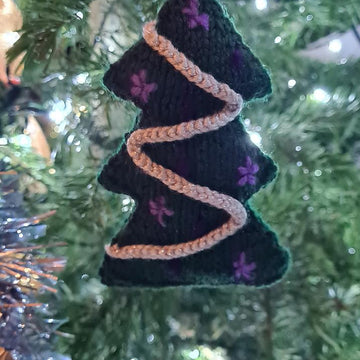 Knitted Christmas Tree