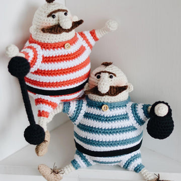 Amigurumi Doll Two Strongmen
