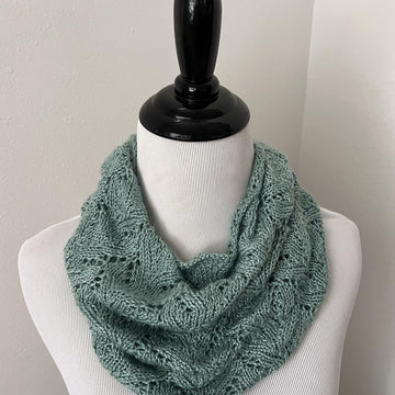 Crazy Lace Cowl