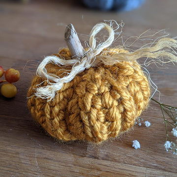 Three Little Pumpkins, crochet pumpkin
