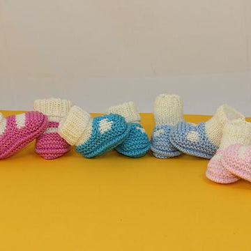 Premature Tiny and Newborn Baby Sock and Slipper Booties 4 designs