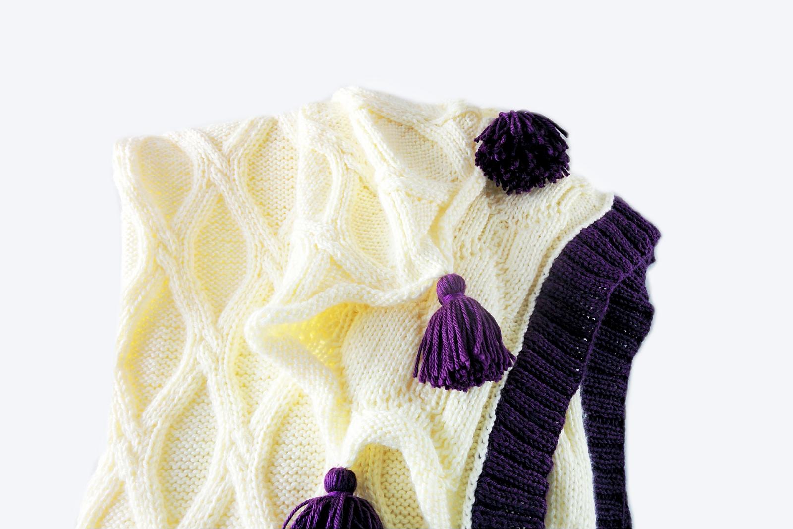 Twisted Cables Throw