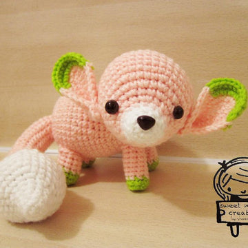 Amigurumi Fifi the Fennec Fox