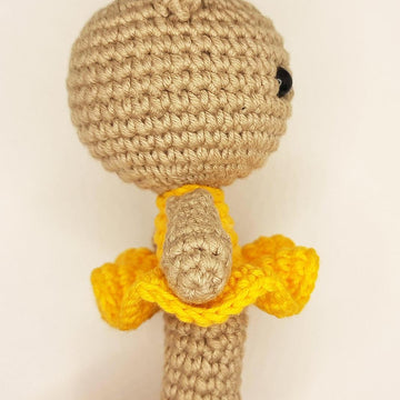Amigurumi cat in dress