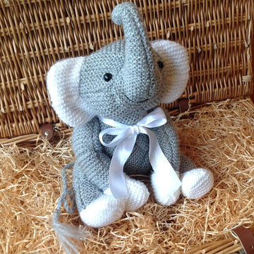 Knitted Square Elephant