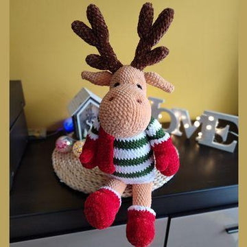 Crochet Pattern Large Forest Deer
