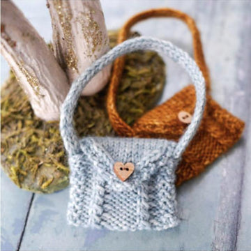 Tearoom Messenger Bag