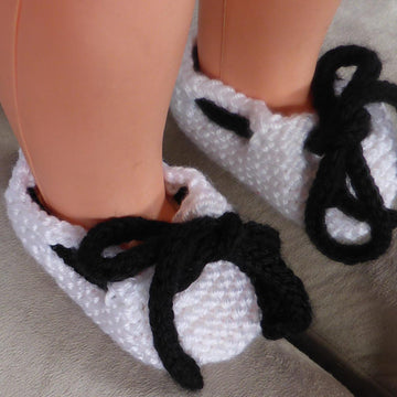 Olivia - Garter stitch baby shoes