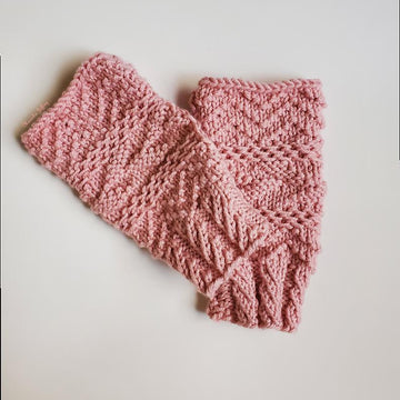 Twisty Nifty Wrist Warmer