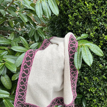 Serpent baby blanket
