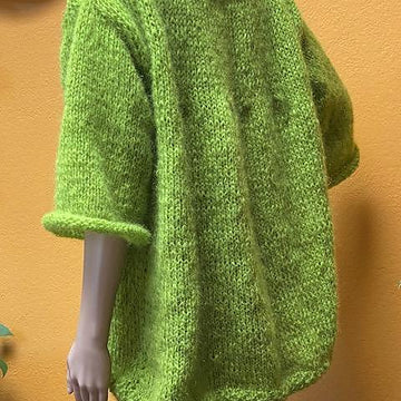 Green Bliss Pullover