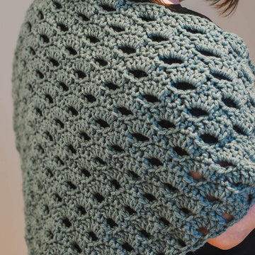 Shells Crochet Shawl