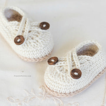 Swiss Coffee Baby Booties