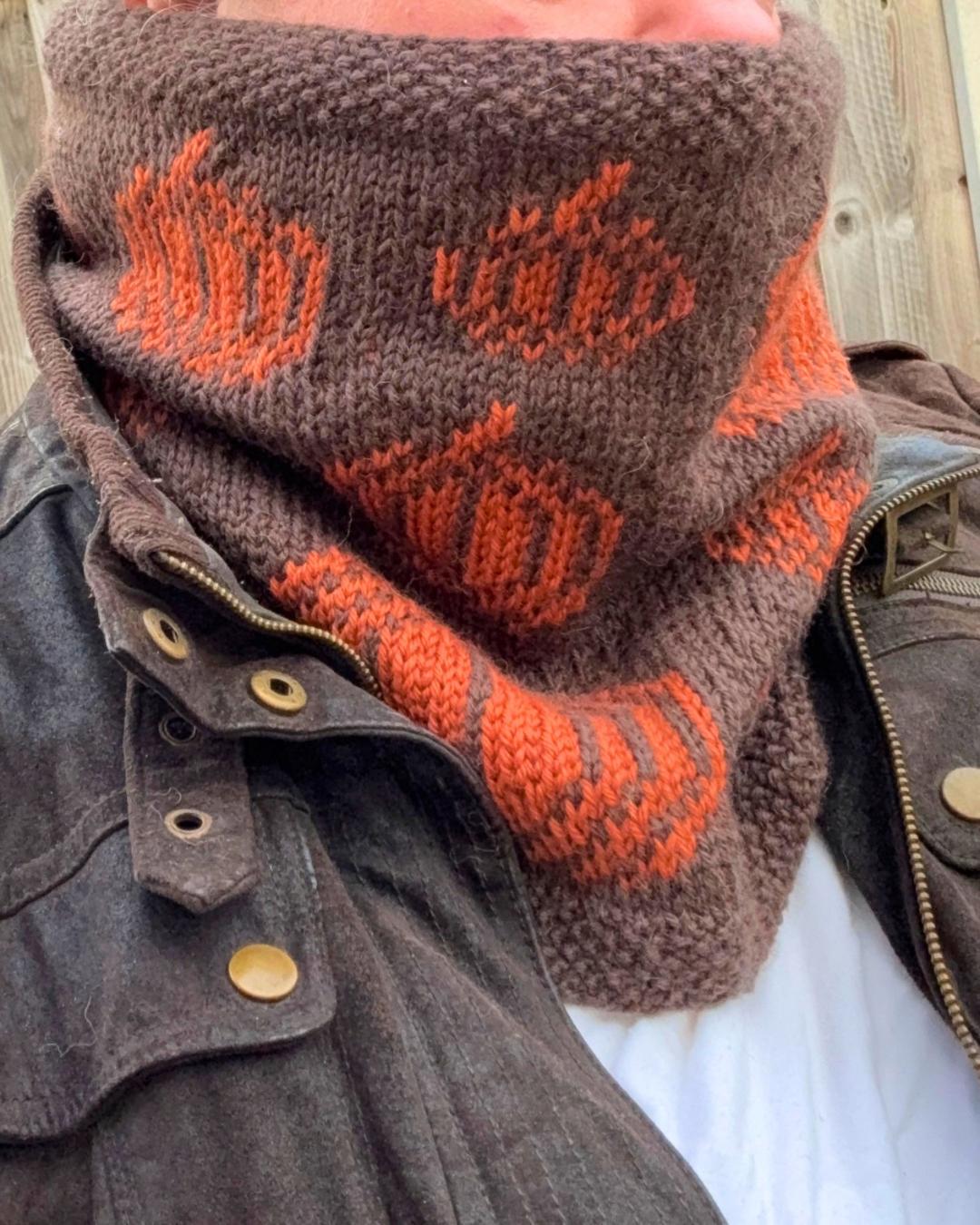 Pumpkin Patch cowl