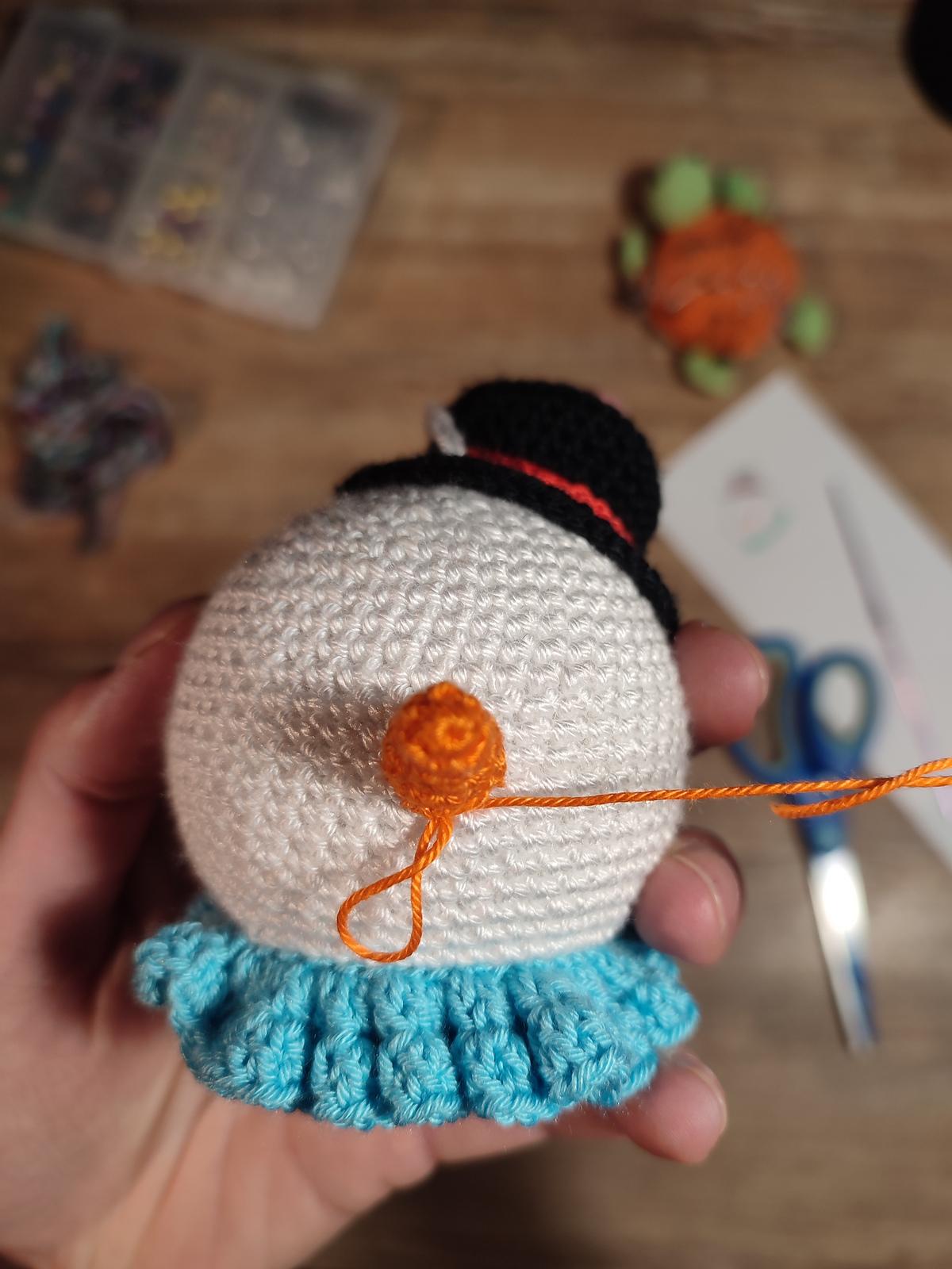 Sam the Snowman Crochet Bauble Pattern