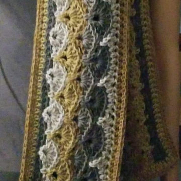 Falling Fans scarf