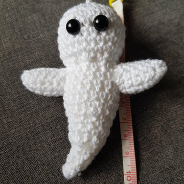 Crochet ghost