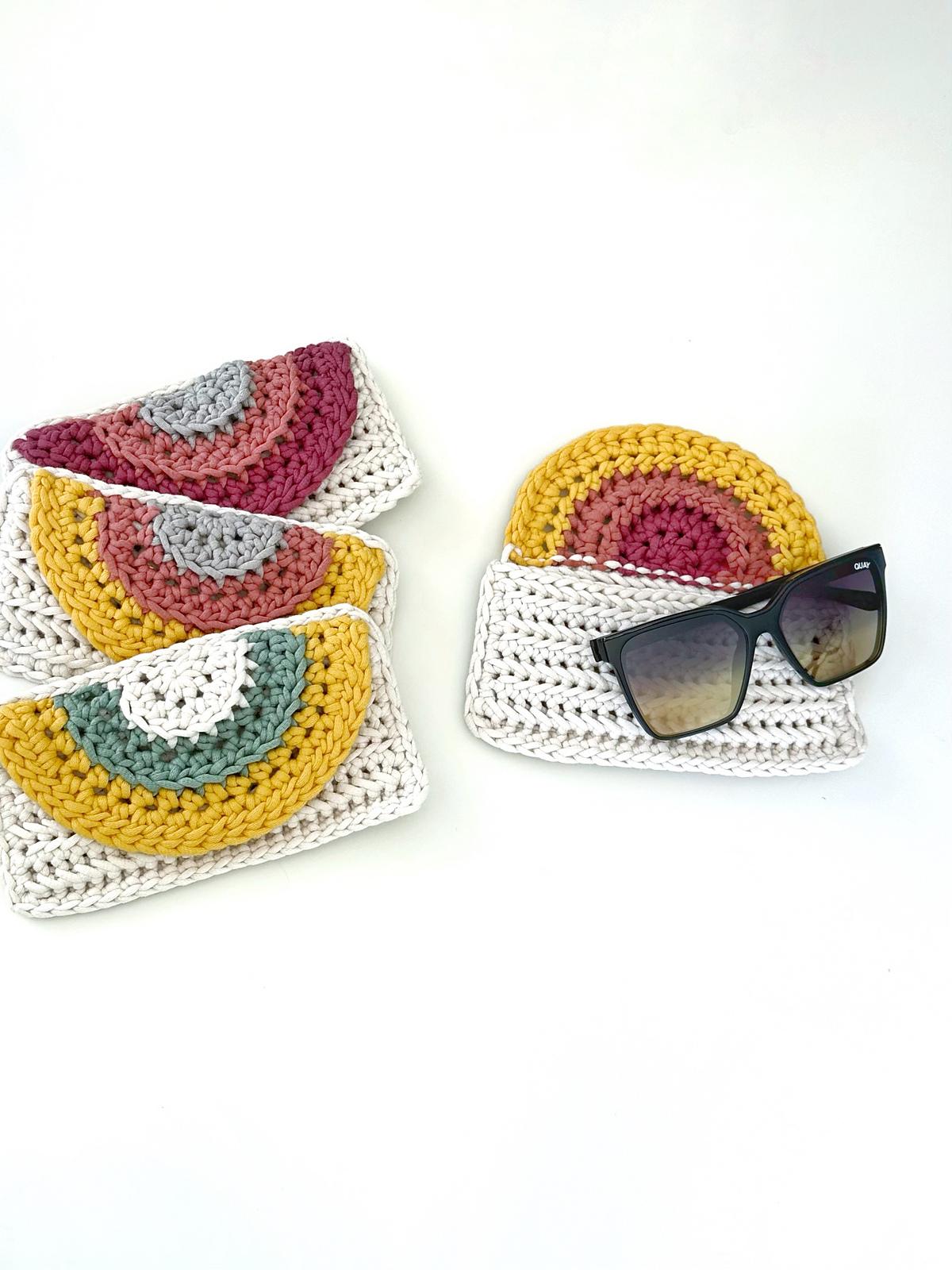 Rainbow Crochet Glasses Case 093