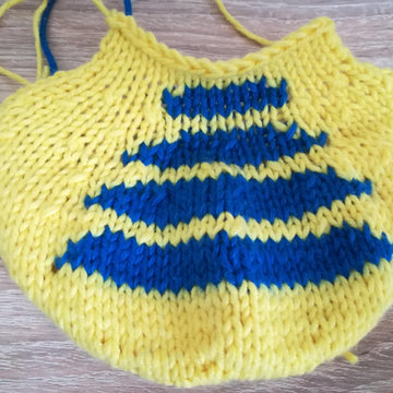 Knitting pattern for the Flounder toy, soft toy fish based on the Little Mermaid