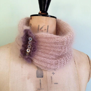 Vintage inspired Cowl and Fingerless Gloves