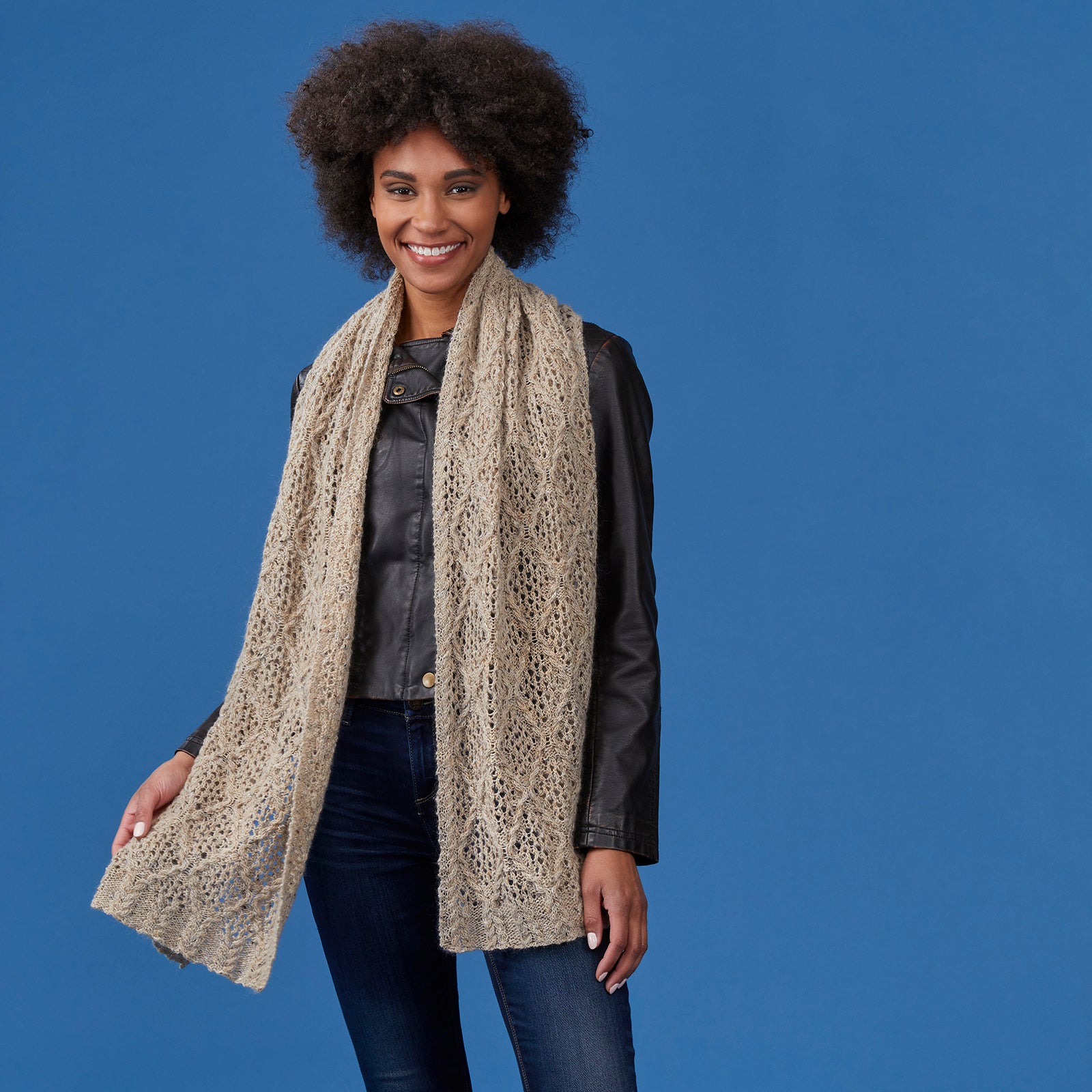 Kinsale Shawl - Knitting Pattern For Women in Tahki Yarns Donegal Tweed Fine by Tahki Yarns