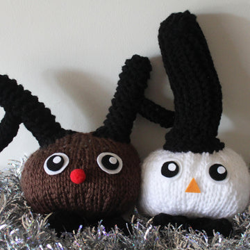 Knitted Christmas Critters