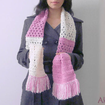 Heart Scarf with fringes in 2 colors_ L06