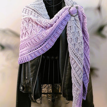 Flat Triangular Scarf "Hekate"