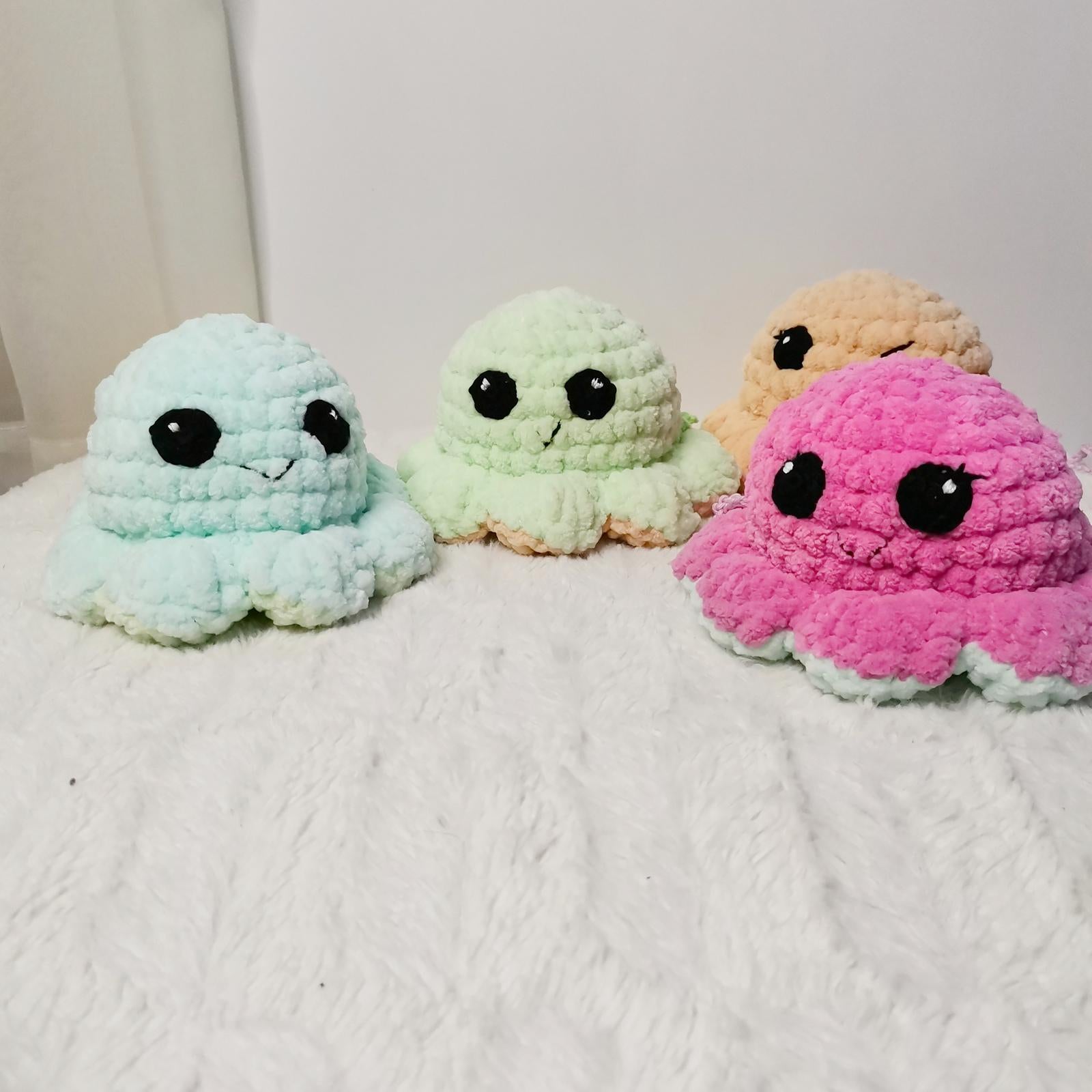 Reversible octopus
