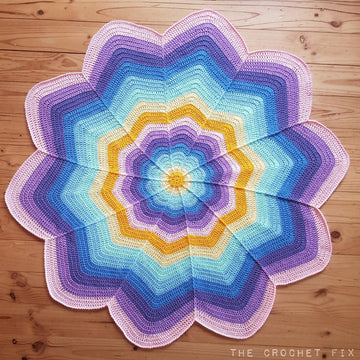 Spoke Flower Blanket