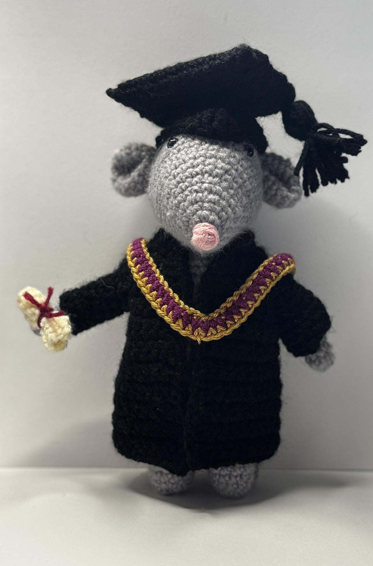 Graduation Mouse