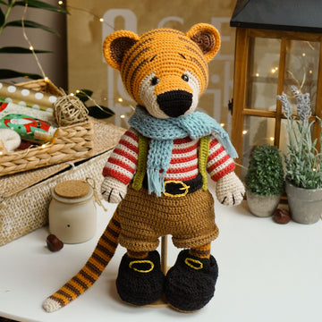 Crochet Toy Clothes Pattern - Outfit Elf for 15’’/40cm toys