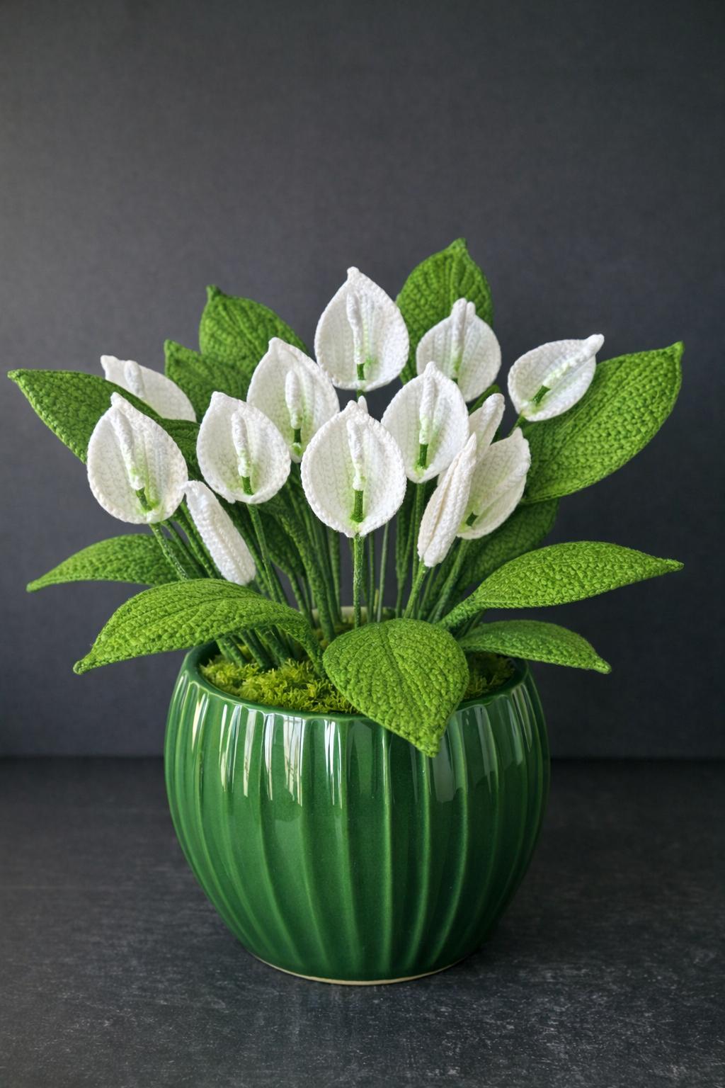 Crochet Peace Lily flowers pattern
