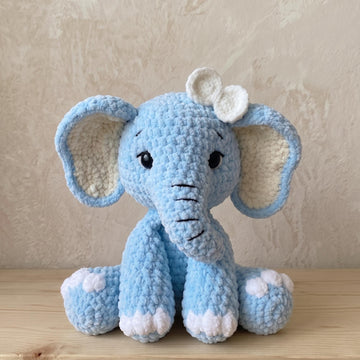Crochet Sitting Elephant Amigurumi Pattern PDF
