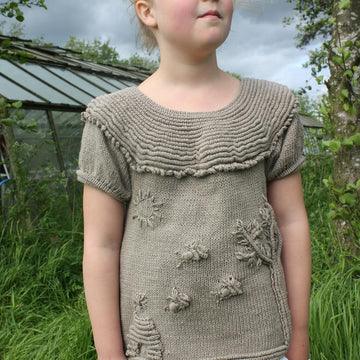 Bee Theme Top