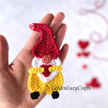 Crochet Valentine's Day Gnome Applique