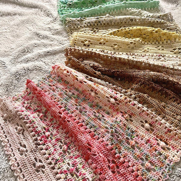 Baubles and Berries Wrap