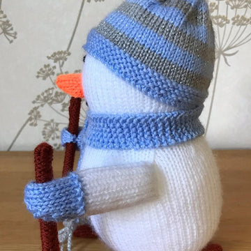 Skiing Snowman